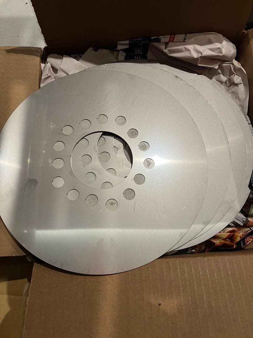 新品未使用 ワイヤーホイール ダストカバー 4枚 SET