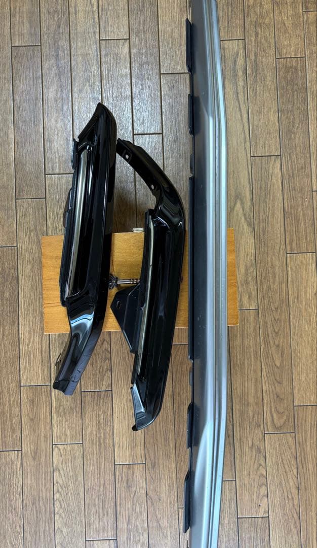 クラウン220系RS用TRDフロントスポイラーTOYOTA