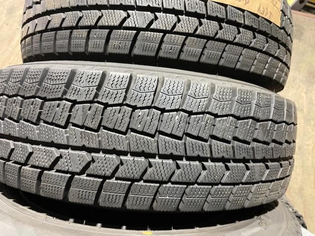 投げ売りトヨタ純正アクア　ヴィッツ　ヤリス175/70R14 バリ山スタッドレス