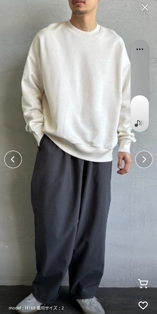 TATRAS 別注 FITART ブランドロゴクルーネックスウェット