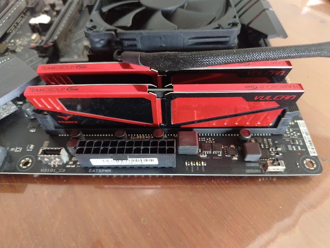 ASUS ROG STRIX Z390-F GAMING 本体、CPU他セット
