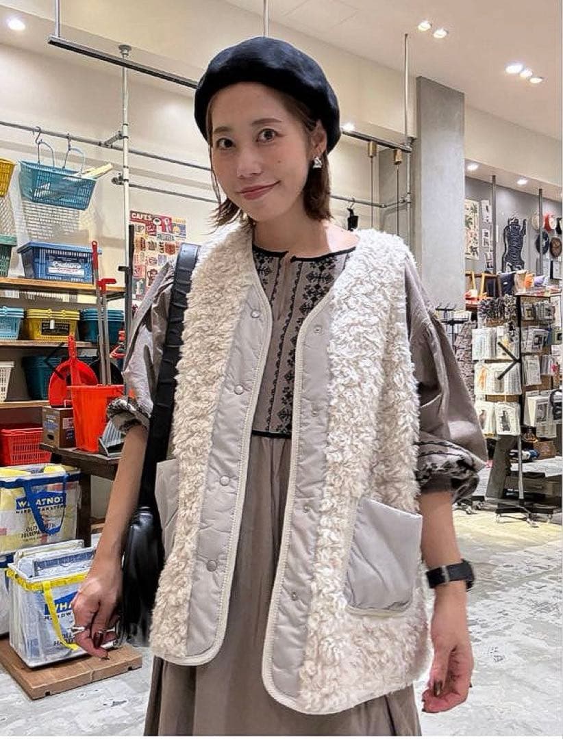 【美品】niko and... アソートファーベスト アイボリー L 完売品