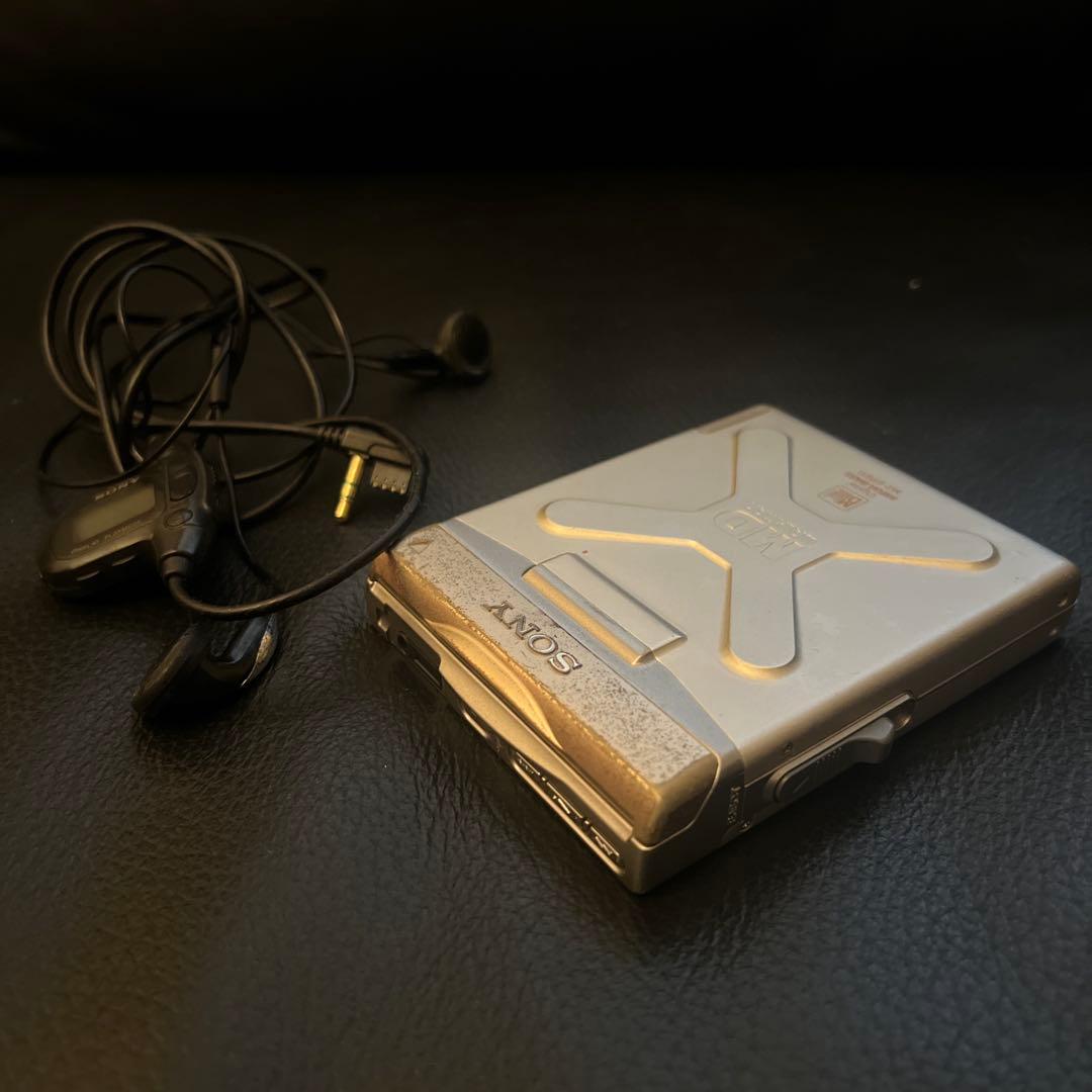 SONY ポータブルミニディスクプレーヤー MZ-EPS11