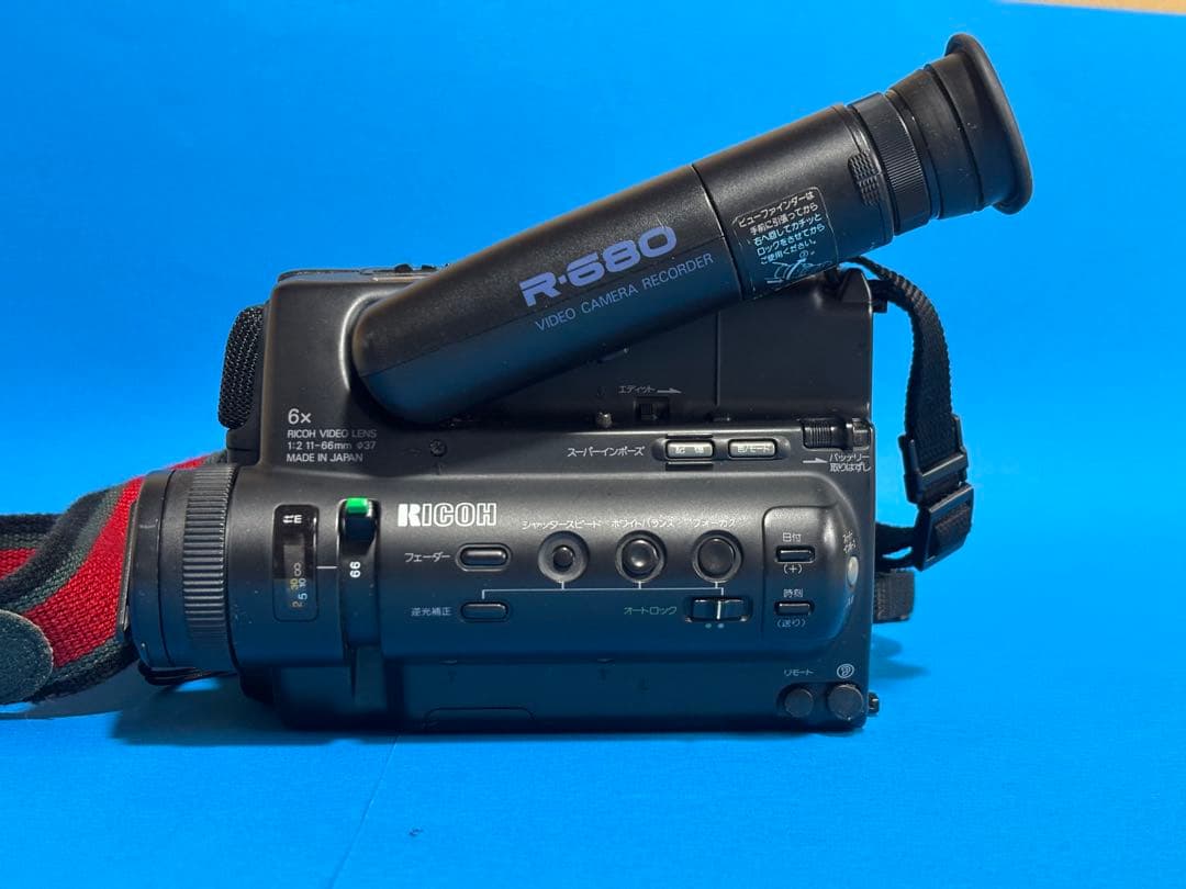 Ricoh R-680 8ミリビデオカメラ本体　付属品
