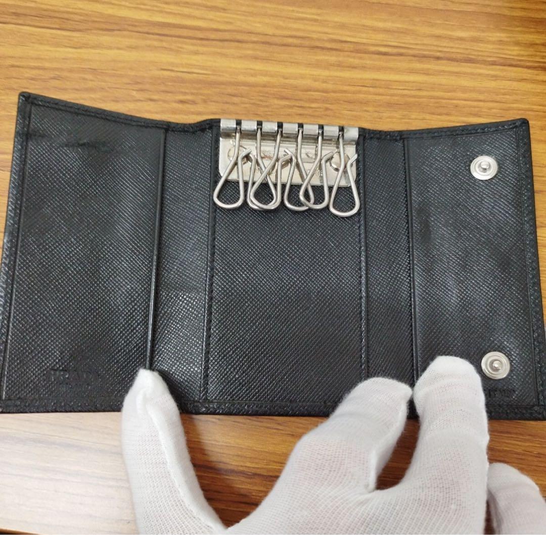 PRADA ブラックキーケース 箱・カード付き