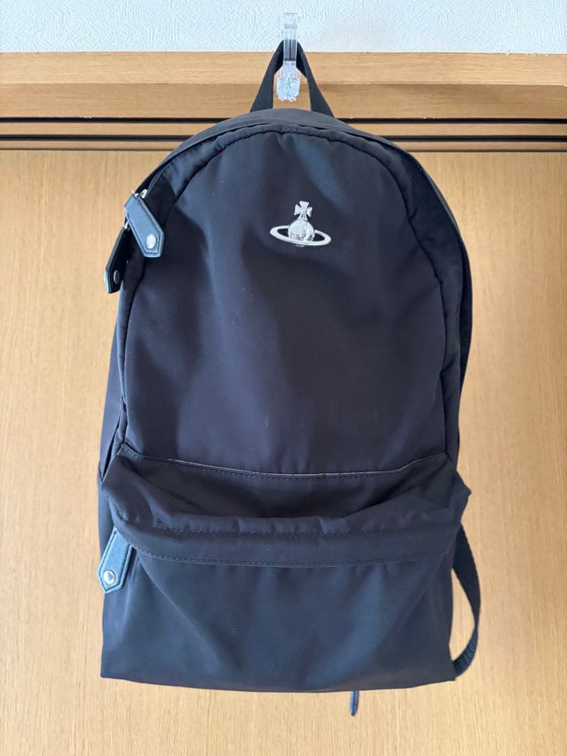 ヴィヴィアン バックパック ナイロン　黒　リュック