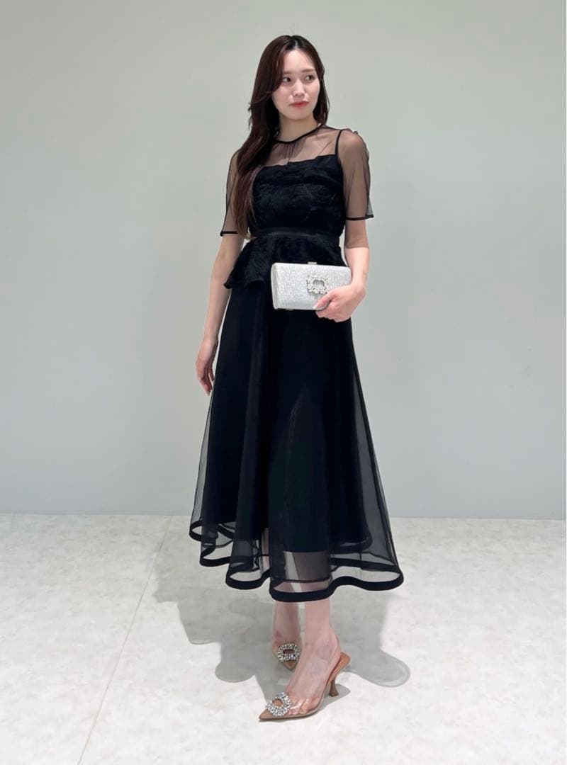ブラックペプラムパーティードレス