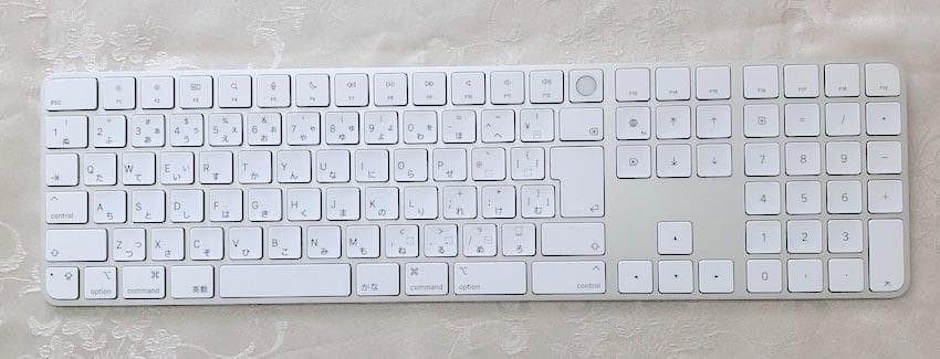 ほぼ新品｜Touch ID｜Magic Keyboard｜JIS｜テンキー｜純正
