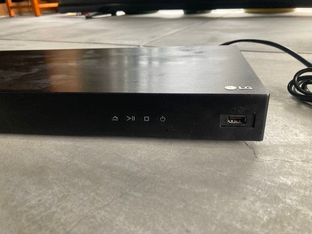 LG 4K ULTRA HD ブルーレイプレーヤー (UBK90)