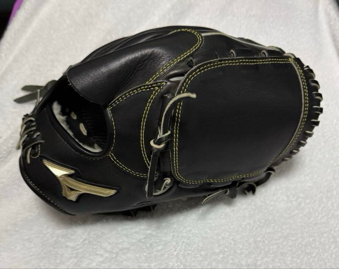 未使用 Mizuno Global Elite ブラックグローブ 大人 軟式用