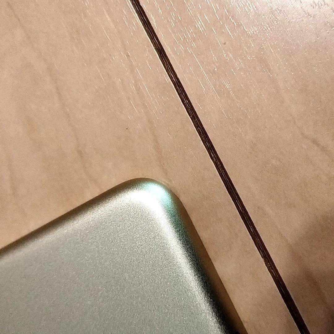 SIMフリー美品iPad mini4本体16GB