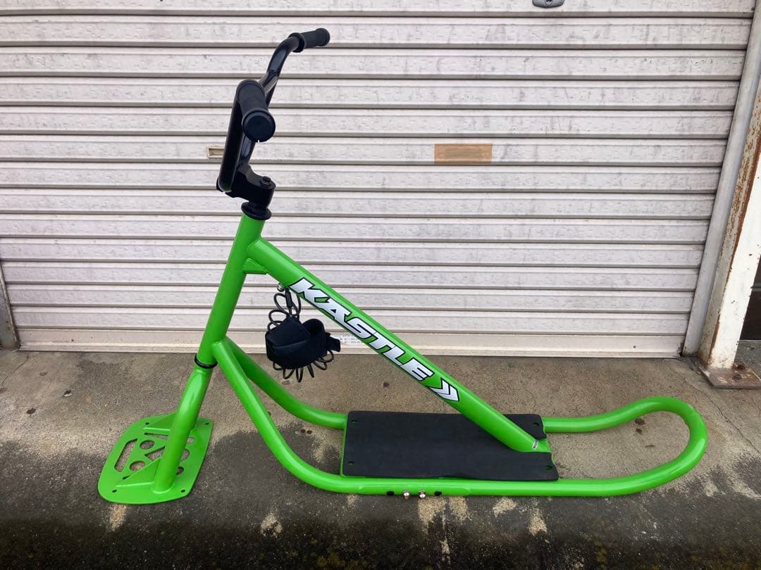 イーMoNoシェア！  スノースクート フレーム KASTLA 引き取り