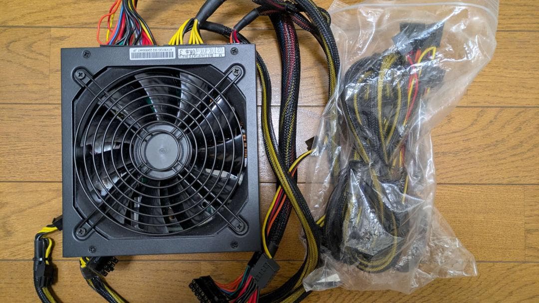 Enhance 1200W platinum ATX電源ユニット