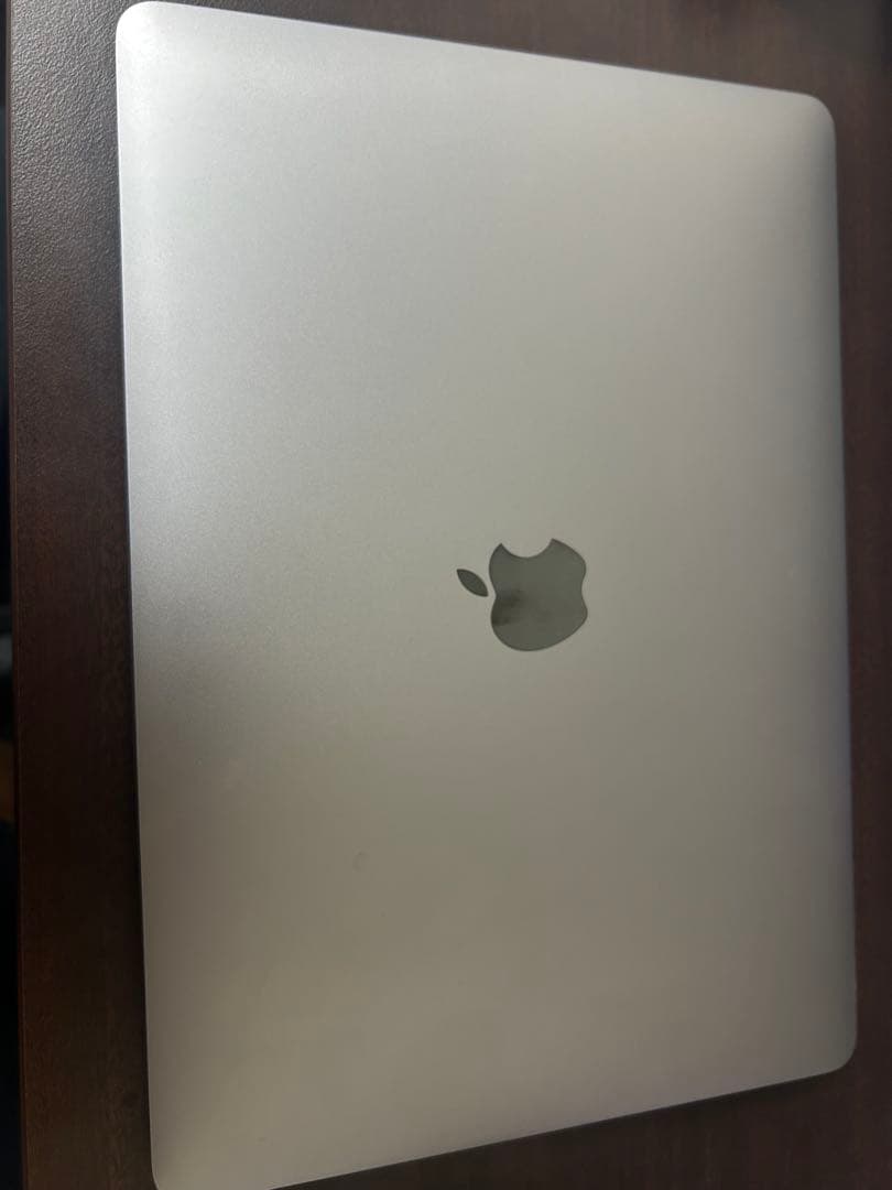 Apple MacBook Air M1 2020 本体