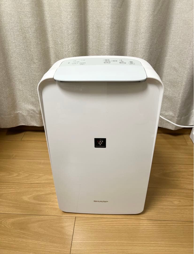 美品2025年製 SHARP 衣類乾燥 除湿機 CV-T71-W