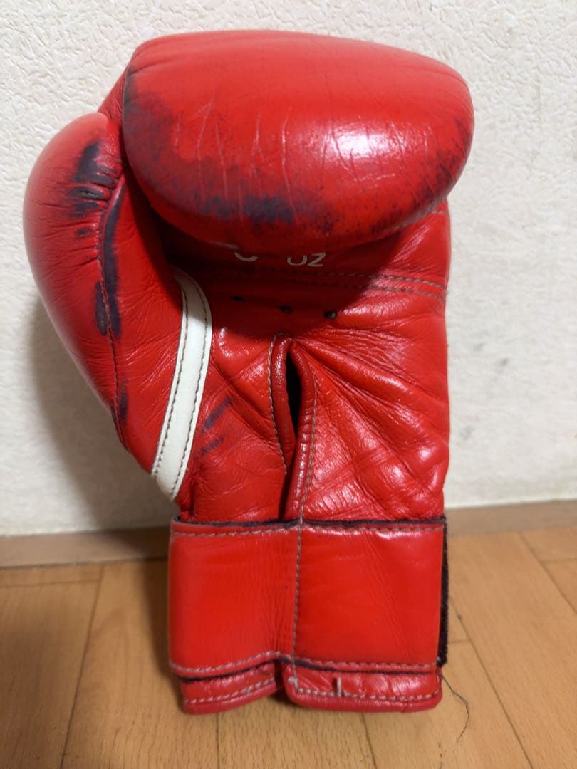 ウィニング　グローブ　8オンス　赤