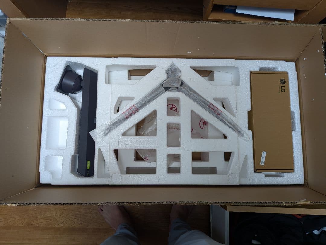 LG ウルトラワイドカーブドモニター