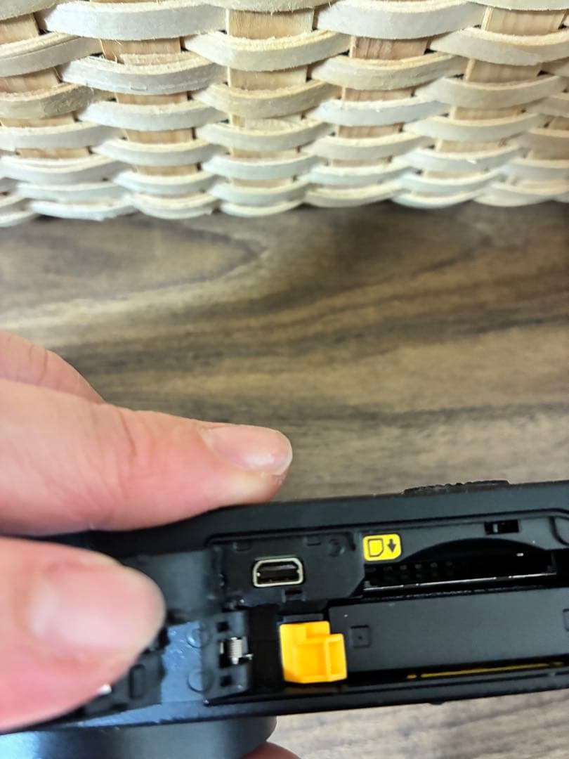 Nikon P310 動作確認済み　画面傷あり　現像には支障なし