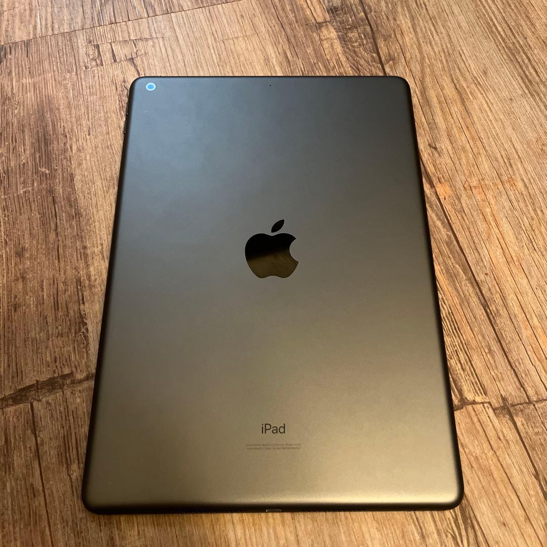 Apple iPad 10.2インチ 第8世代 スペースグレー 本体 32GB