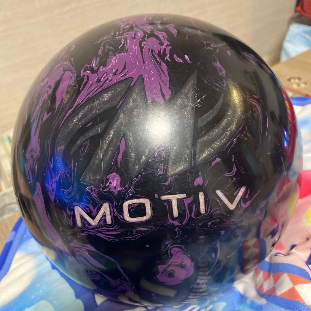 MOTIV JACKAL GHOST ボウリングボール