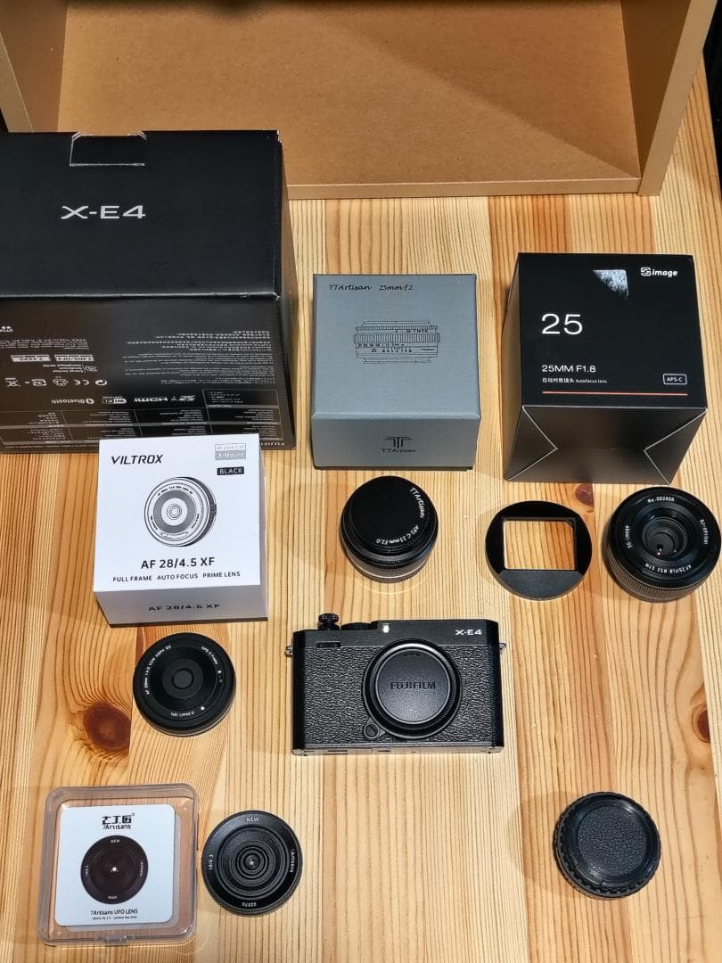 FUJIFILM 富士フイルム X-E4 撮影1,025 レンズ5本 付属品多数