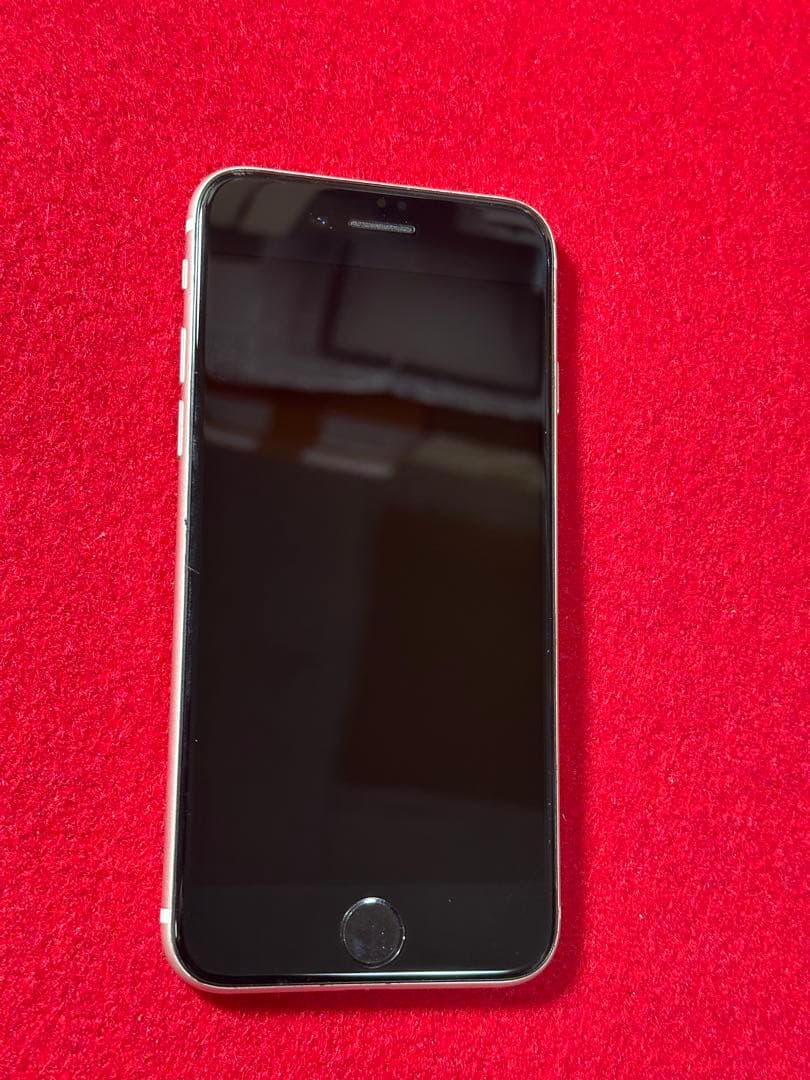 【2991】iPhone SE3第3世代スターライト 64GB simフリー