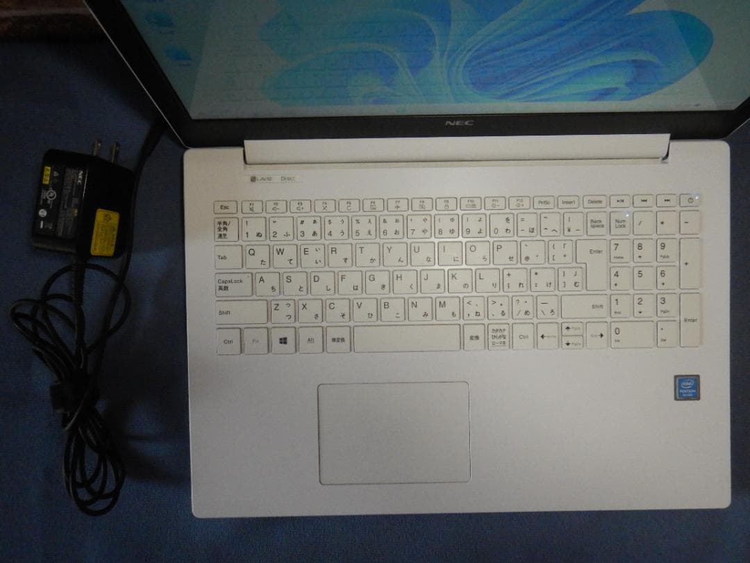 NEC LALIE 第8世代ファンレスノートPC SSD Office №281