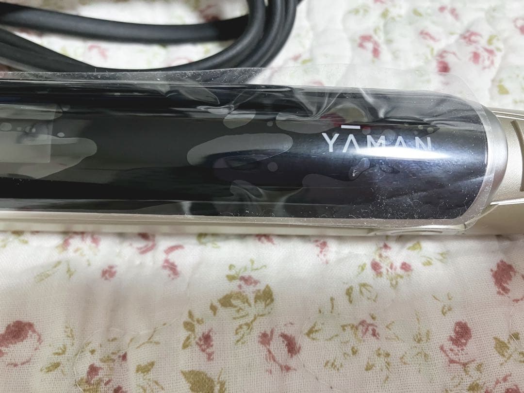 新品 YA-MAN スムースアイロンフォトイオンプラス ゴールド 低温 超音波