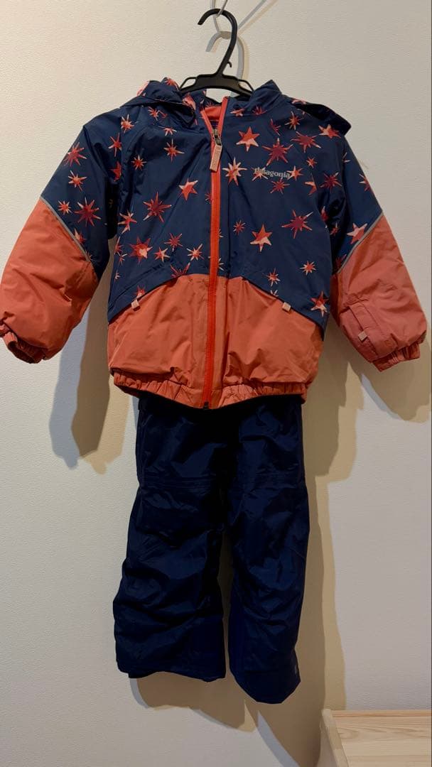 Patagonia 子ども用スノーウェア ネイビー/オレンジ