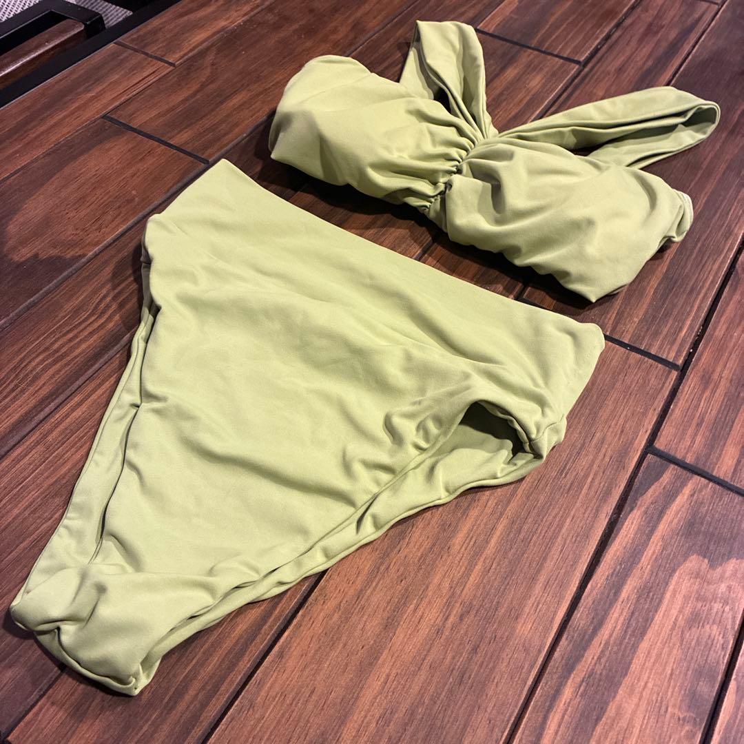 【ハム】ALEXIASTAM Gabby 2wayバンドゥビキニトップ