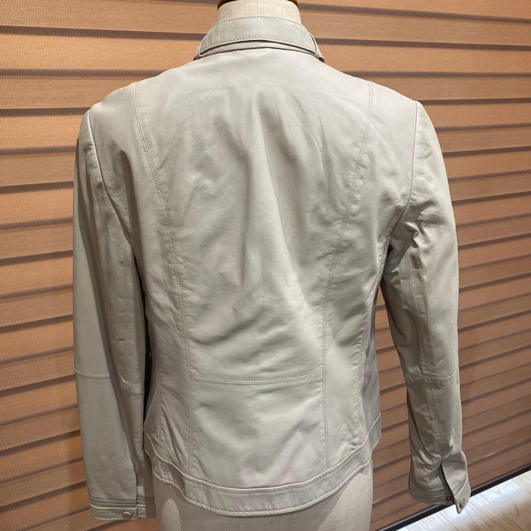 アリエル　トリーバーチ　新品未使用　ジャケット