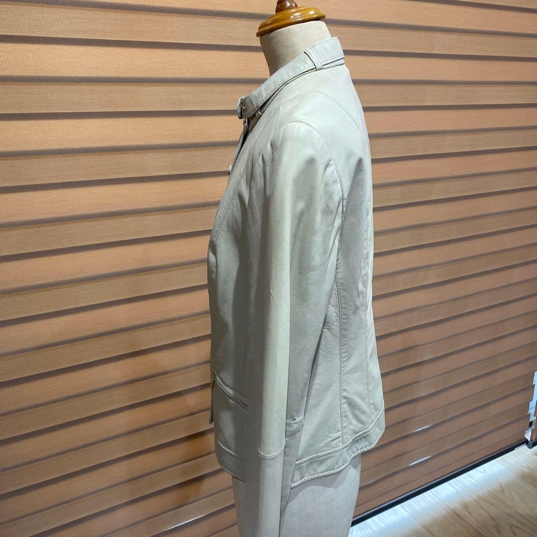 アリエル　トリーバーチ　新品未使用　ジャケット