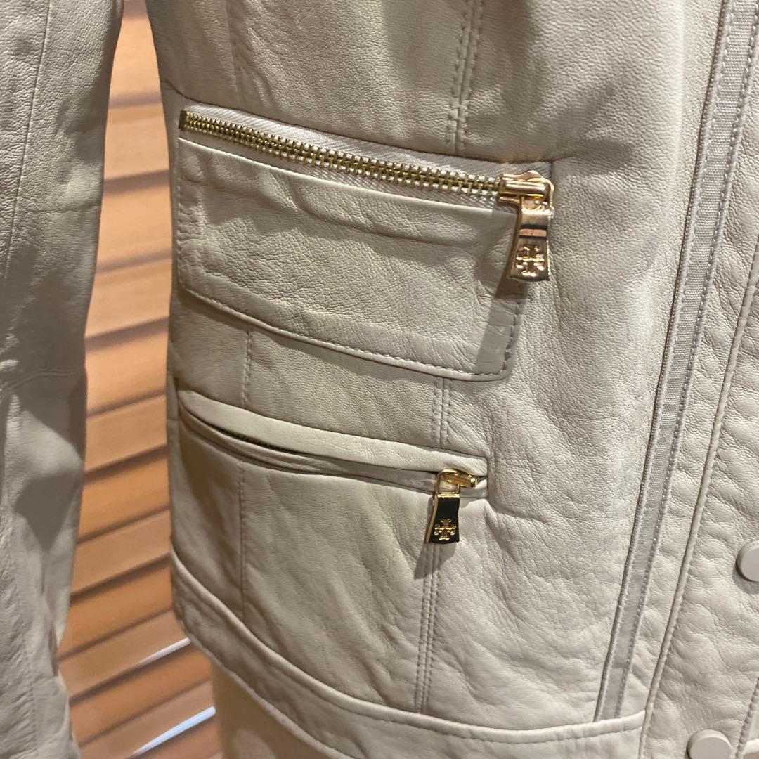 アリエル　トリーバーチ　新品未使用　ジャケット