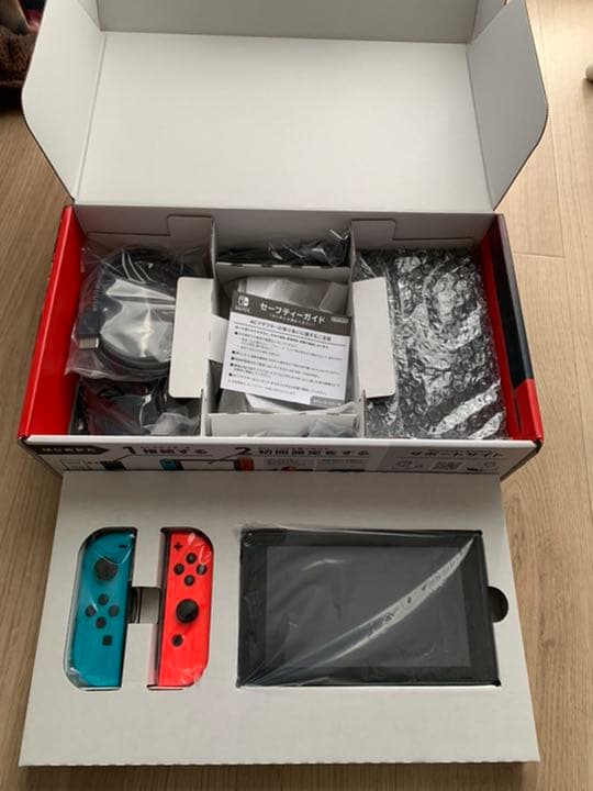 Nintendo Switch 本体とソフト2本セット