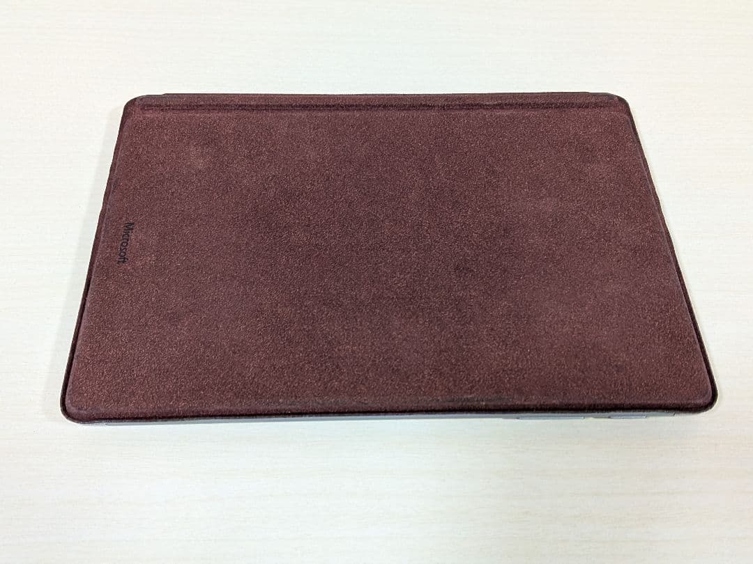 Surface GOバーガンディ 128GB