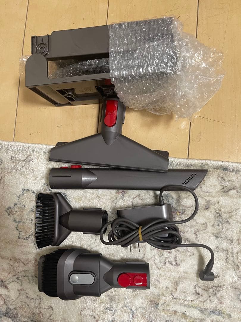 【美品】ダイソン digital slim SV18