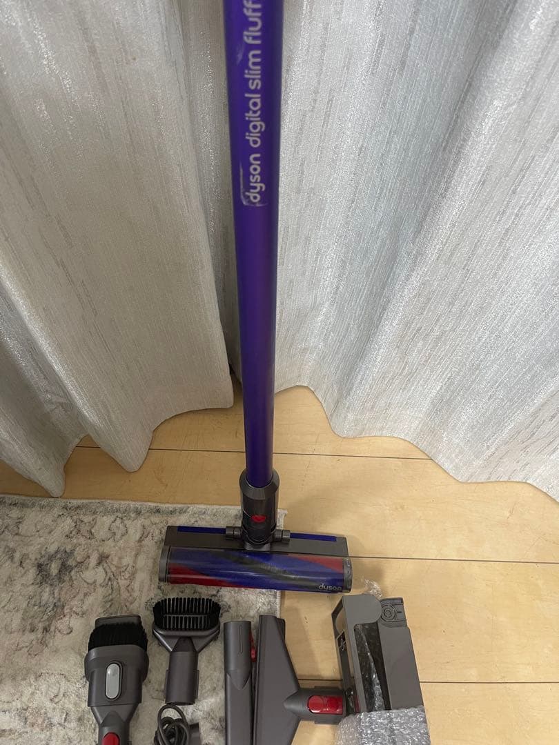 【美品】ダイソン digital slim SV18