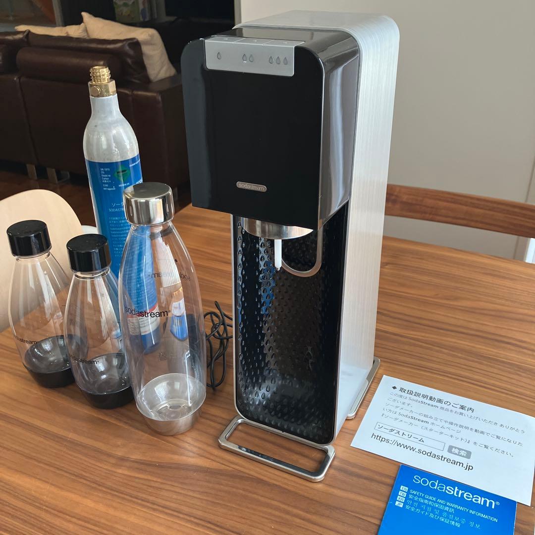 【SodaStream 】炭酸水メーカー ブラック シルバー