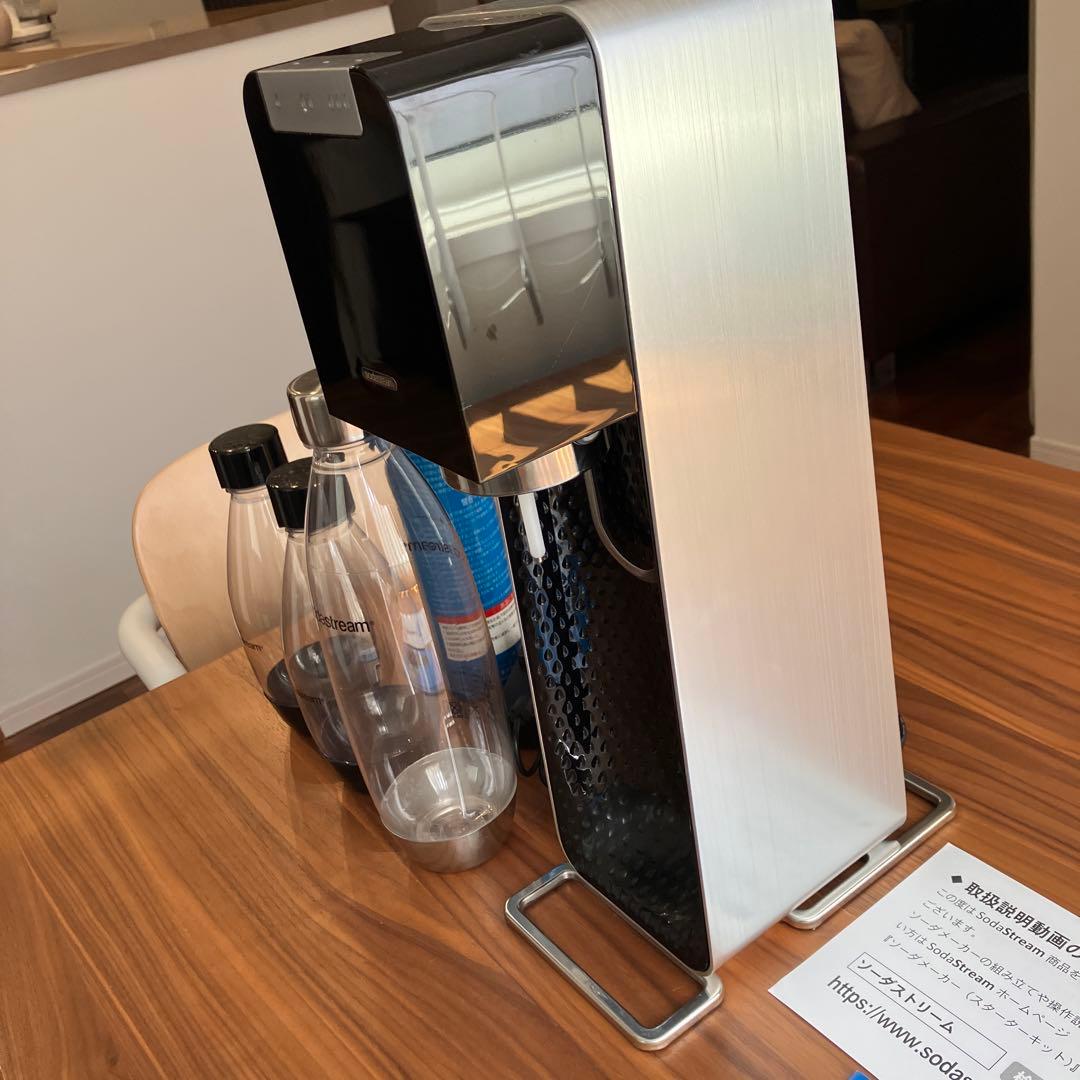 【SodaStream 】炭酸水メーカー ブラック シルバー