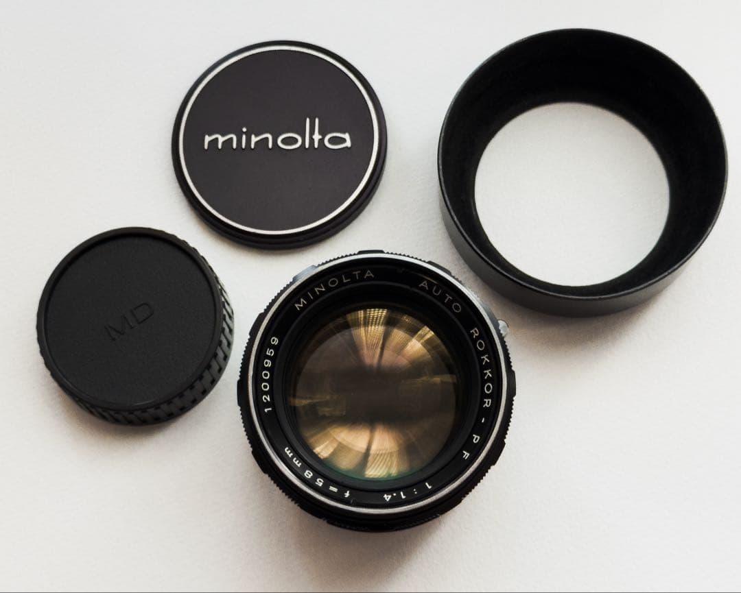 MINOLTA AUTO ROKKOR-PF 58mm F1.4 (前期型)