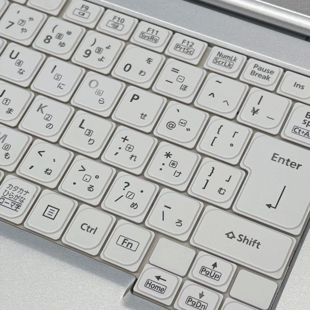 899 良品 Core i7 レッツノート LV9 第10世代 16GB 512