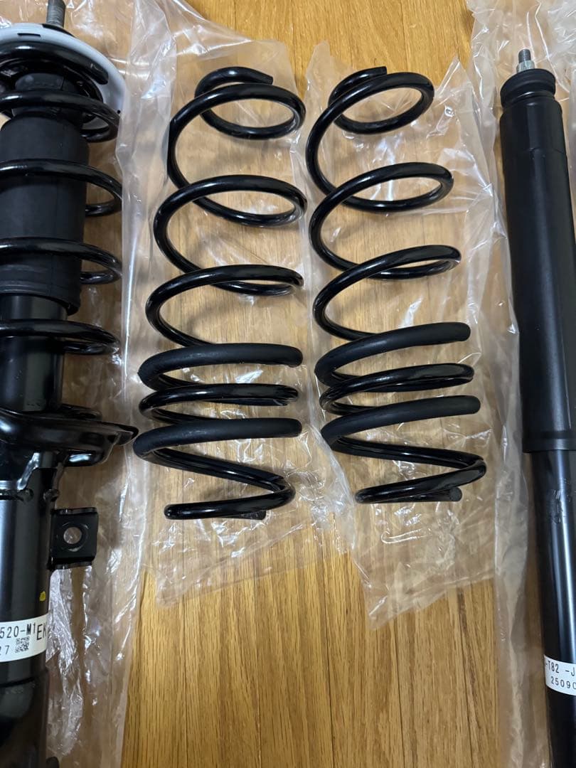 美品　サスペンションセット　HONDA