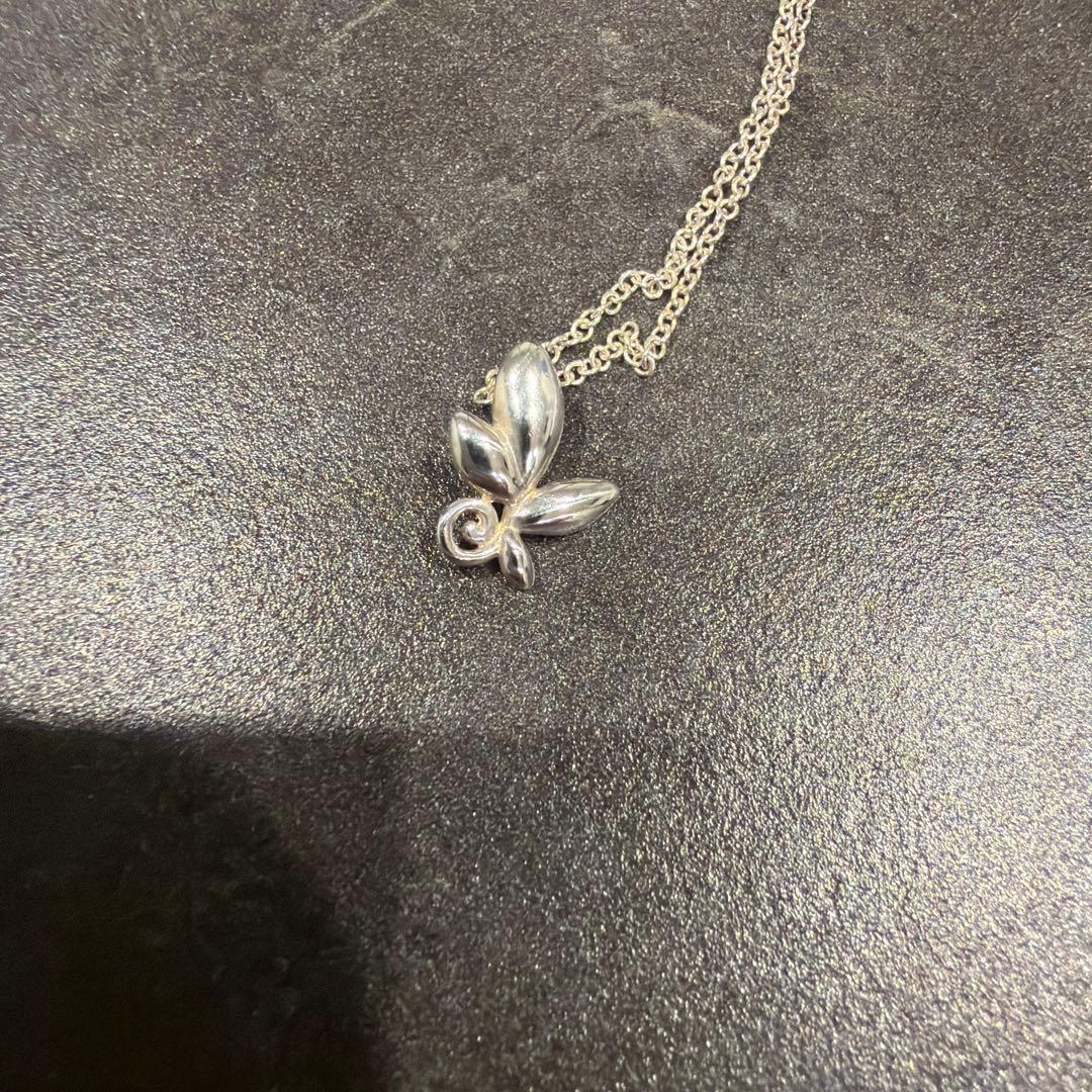 オリーブ リーフ ペンダント