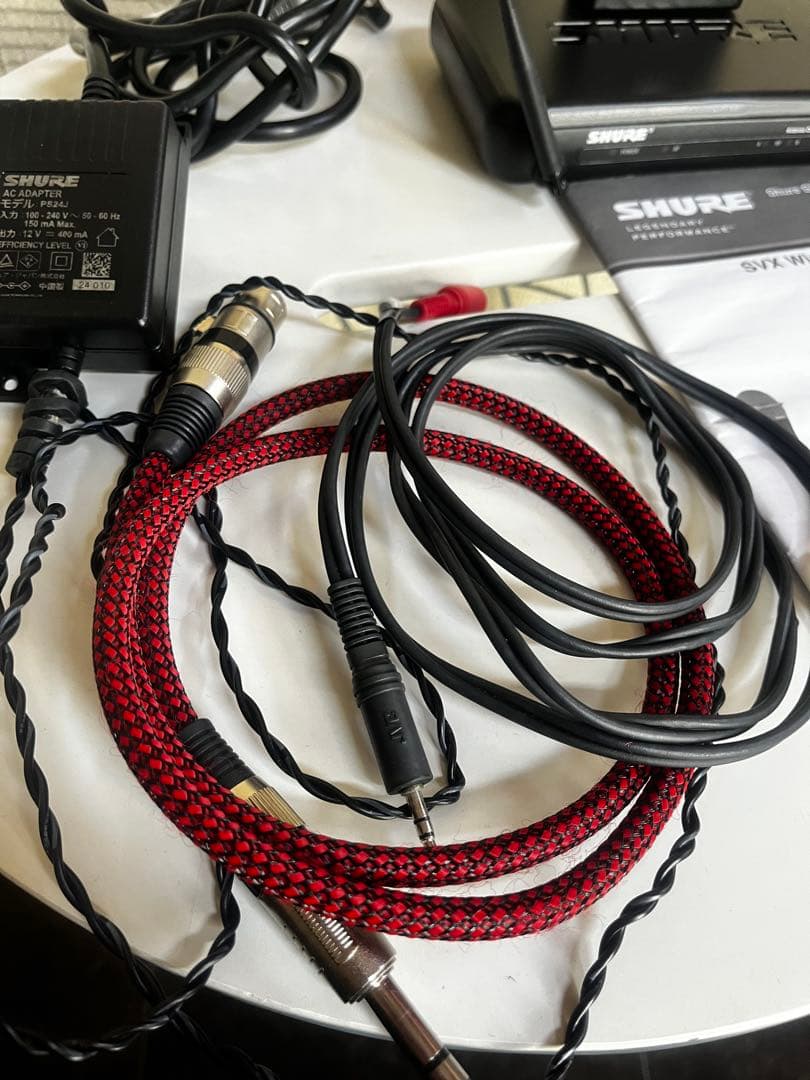 ヘッドホン SHURE SVX Wireless System