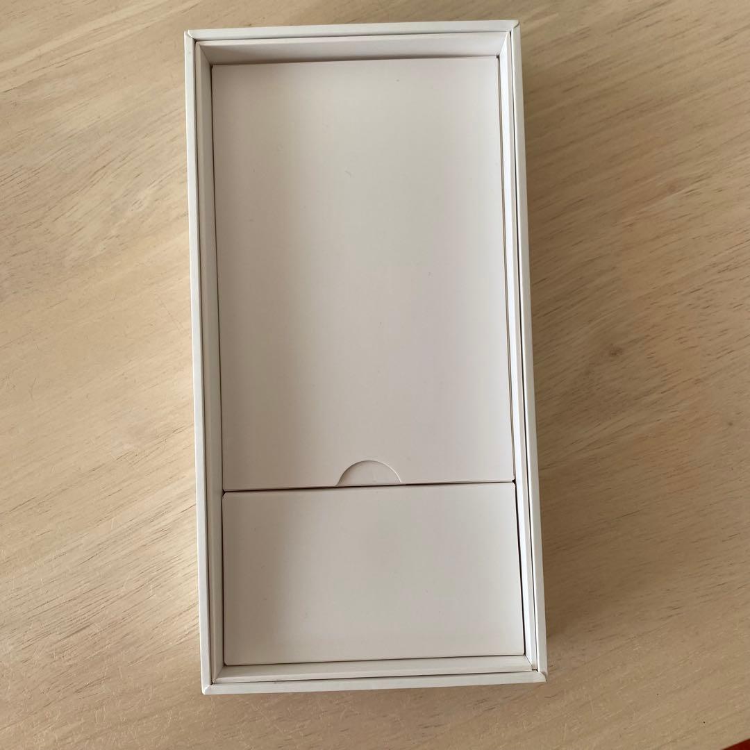 【未使用】Libero 5G II ホワイト　スマートフォン本体