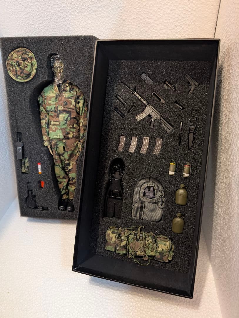 ミリタリー DAMTOYS NAVY SEAL INE OPS RIFLEMAN