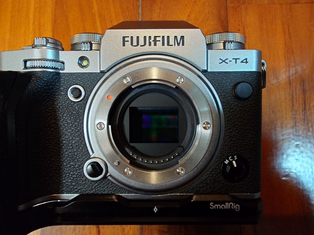 FUJIFILM X-T4 シルバー ミラーレス一眼 smallrig