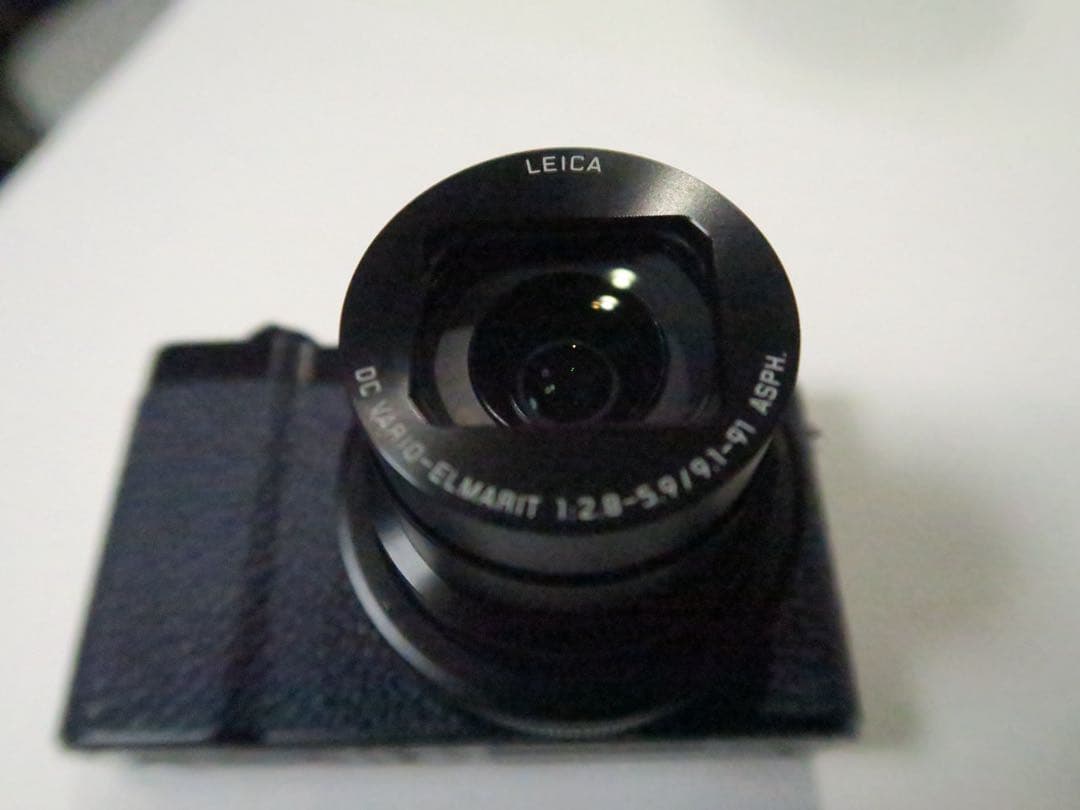 デジタルカメラ Panasonic LUMIX DMC-TX1