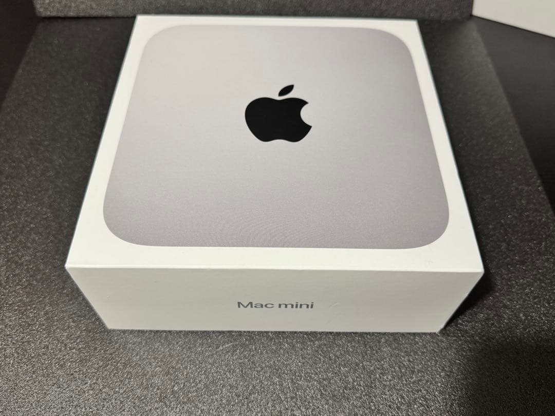 Apple Mac mini シルバー 本体　マジックトラックパッド付