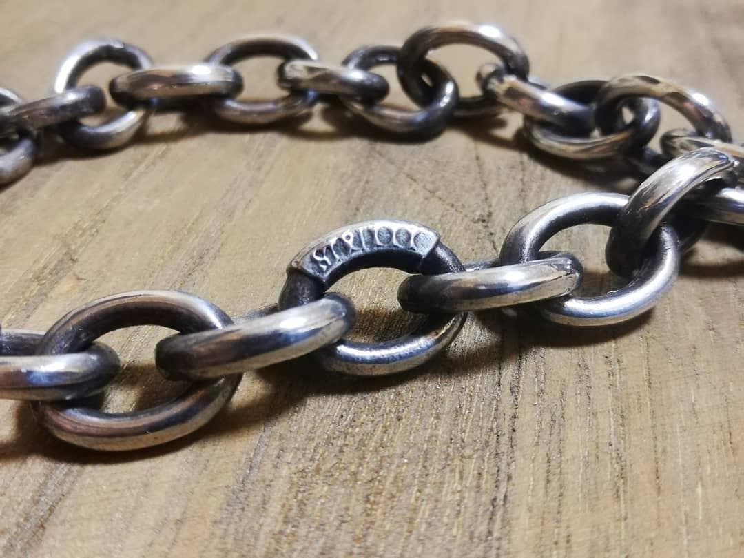 11　あずきウォレットチェーン（アクセント彫刻コマ入り）STRIXXXX